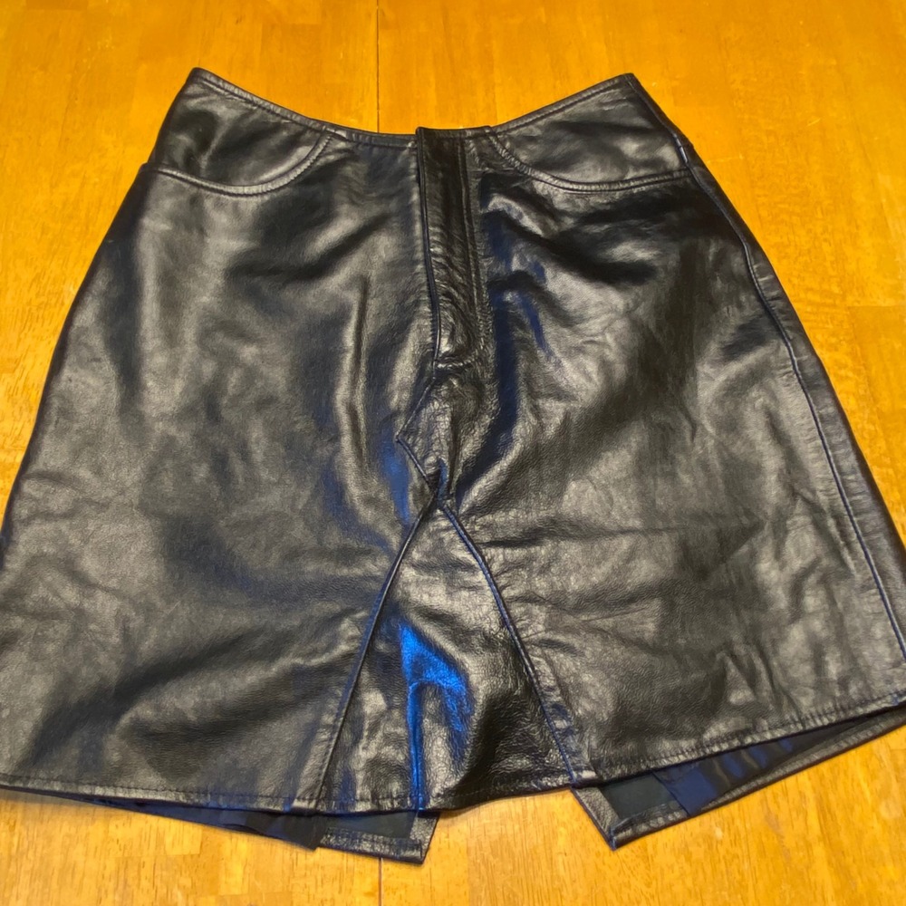 Wilsons‎ Maxima Leather Mini Skirt Womens 4 Black Excellent Asymmetrical Zip